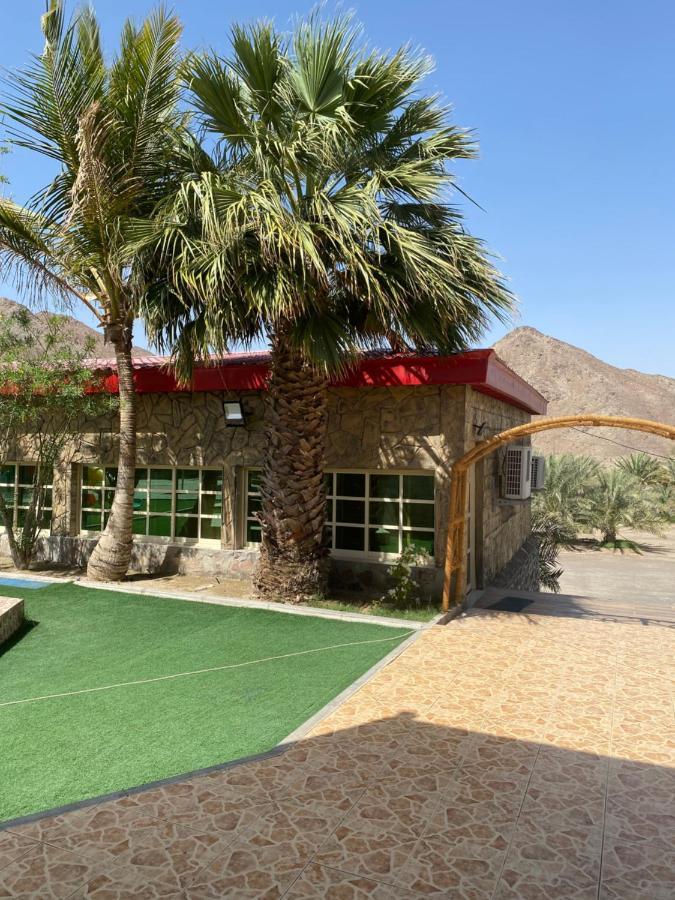 Uae Farm Villa Qur Kültér fotó