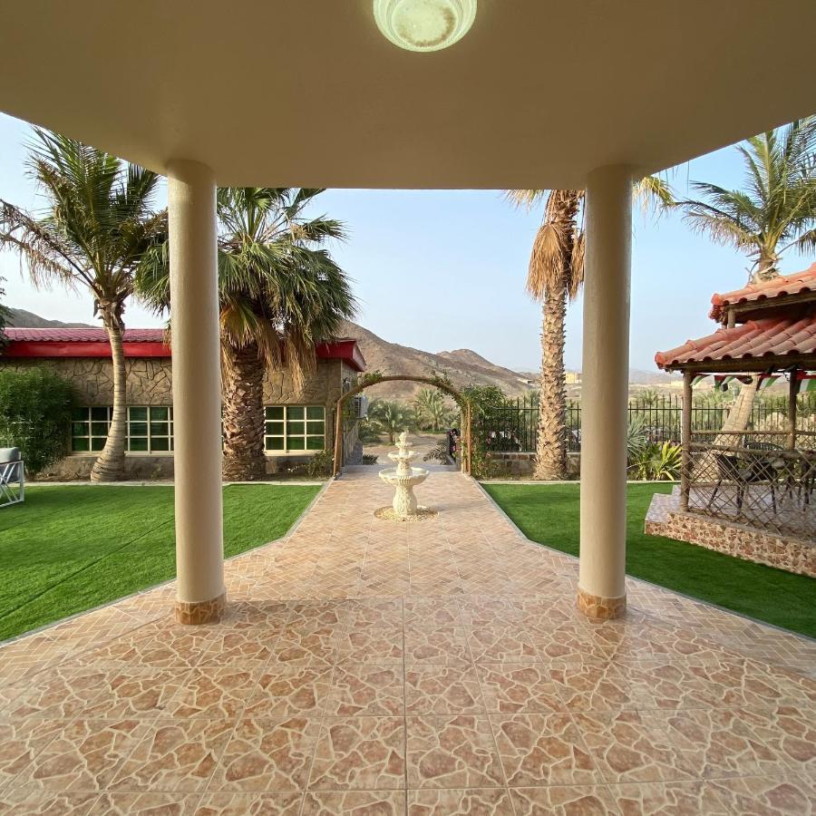 Uae Farm Villa Qur Kültér fotó